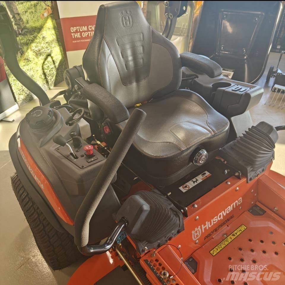 Husqvarna Z560X Tractores compactos
