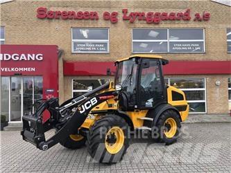 JCB 409 AGRI Pás carregadoras de rodas