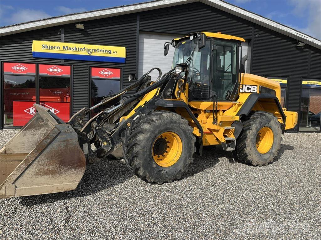 JCB 427 HT Pás carregadoras de rodas