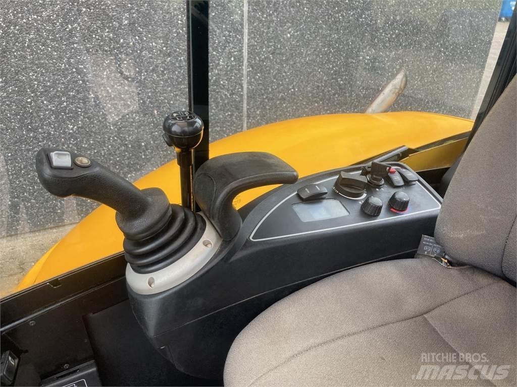 JCB 8040 ZTS Mini Escavadoras <7t