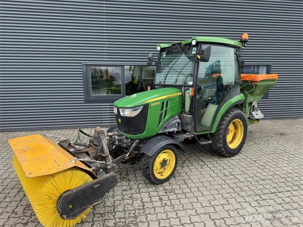 John Deere 2036R Tractores compactos