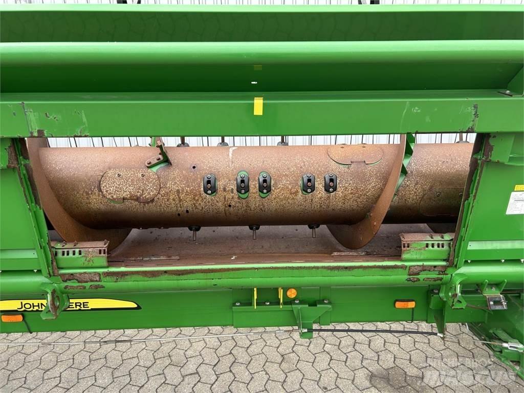 John Deere 635R Ceifeiras debulhadoras compactas