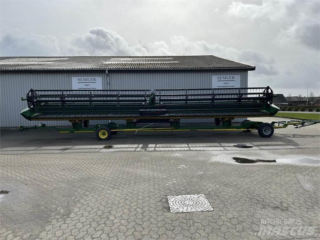 John Deere 640D Ceifeiras debulhadoras compactas