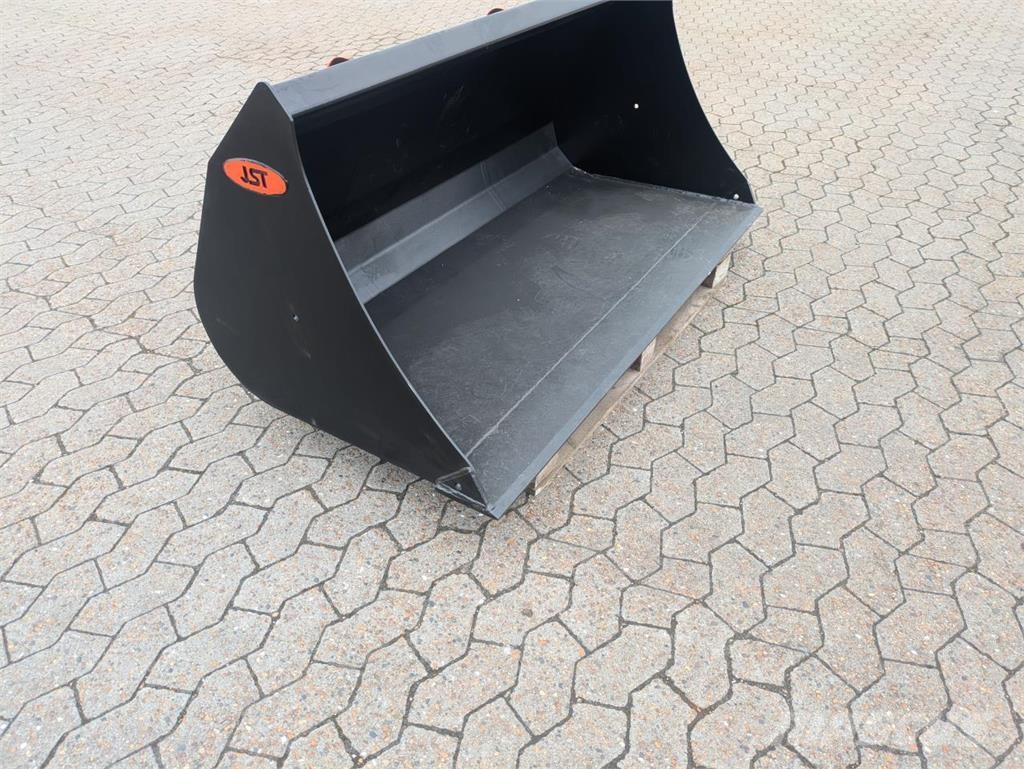 JST M SKOVL Outros acessórios de tractores