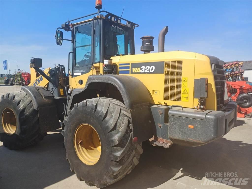Komatsu W320 Pás carregadoras de rodas