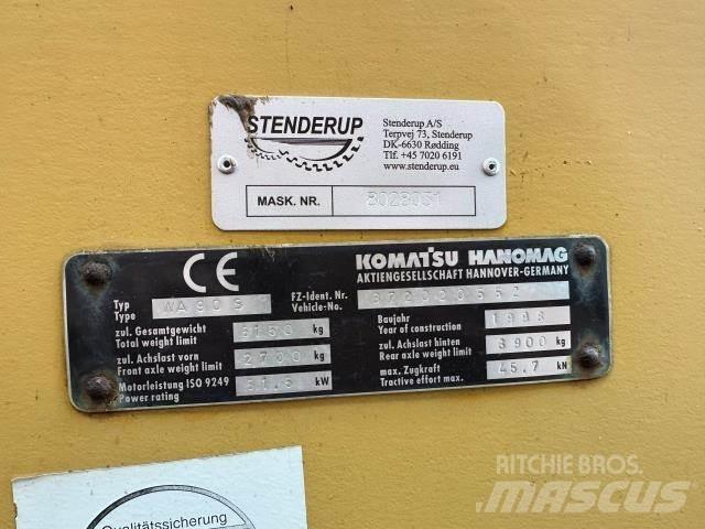 Komatsu WA90 Pás carregadoras de rodas