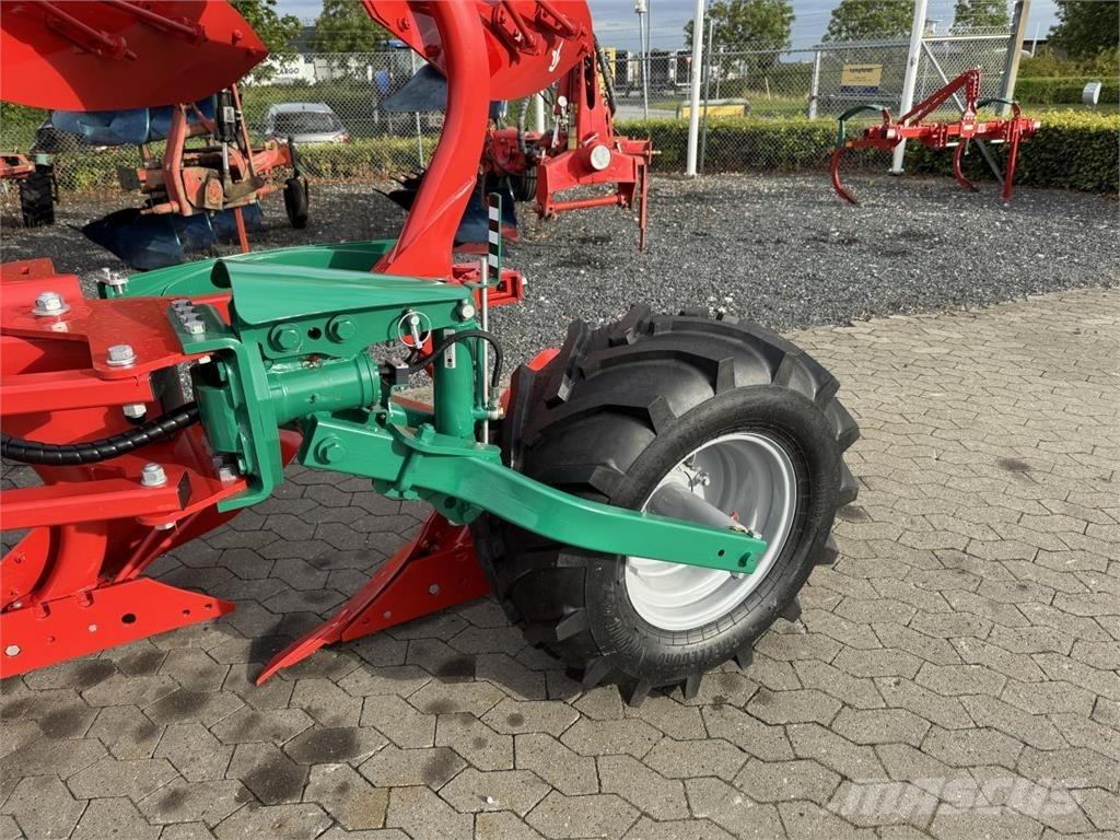Kverneland 3300S Charruas reversíveis
