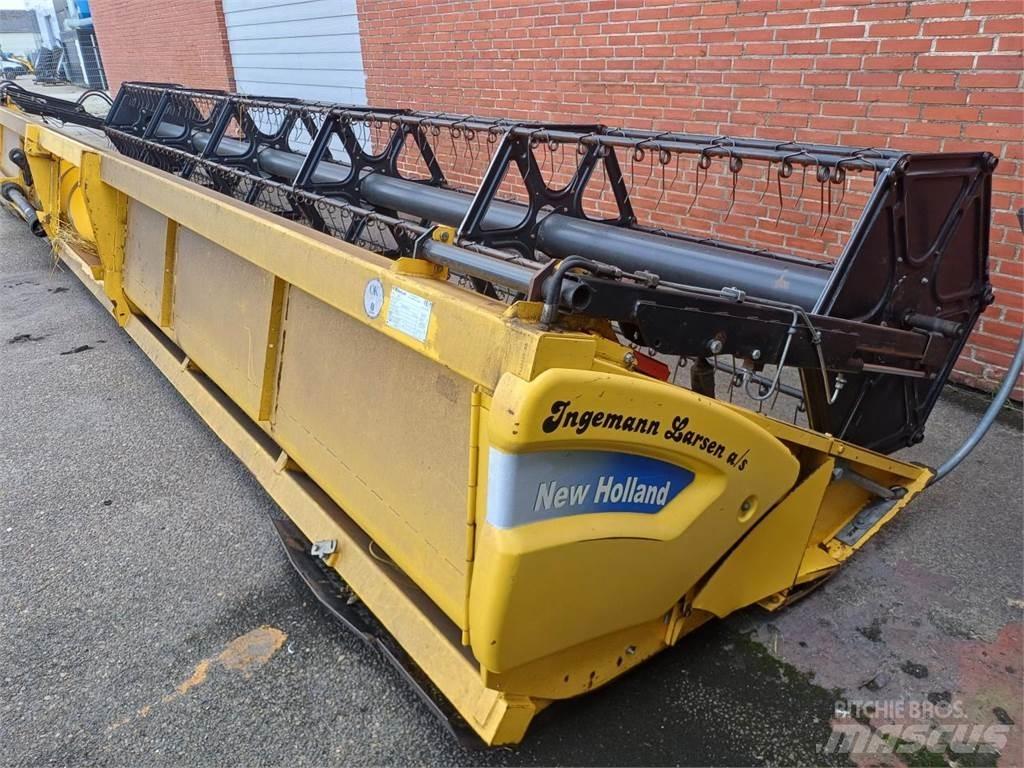 New Holland 30 X Ceifeiras debulhadoras compactas