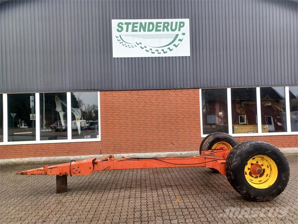  UNDERVOGN NR. 86 Reboques Agrícolas basculantes