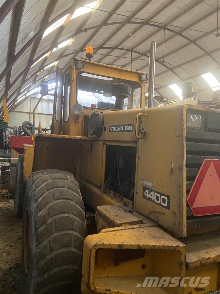 Volvo BM 4400 Pás carregadoras de rodas
