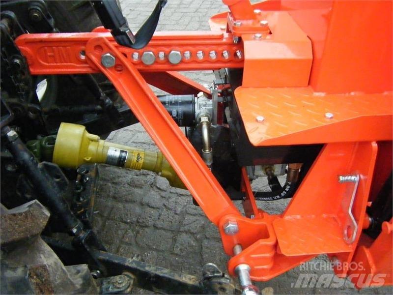  - - -  grave arm Baldes
