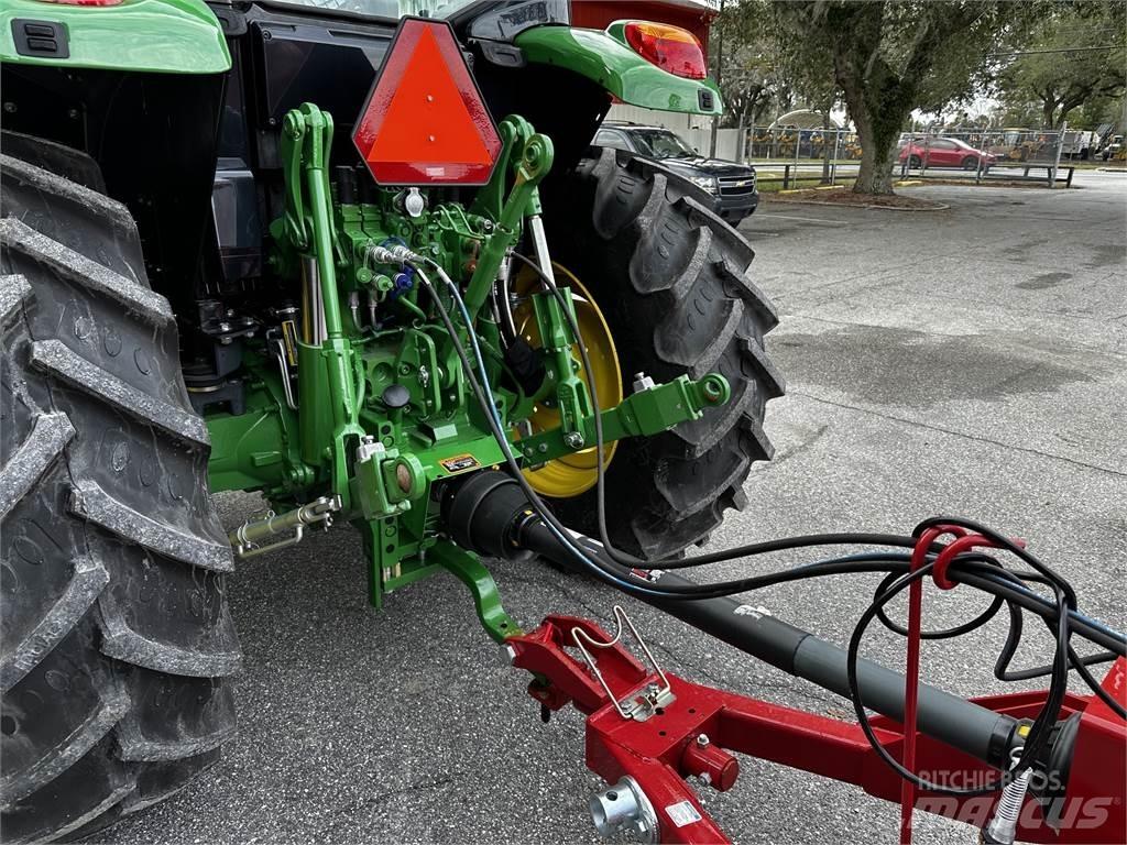Bush Hog 2820 Cortadores, moinhos e desenroladores de fardos