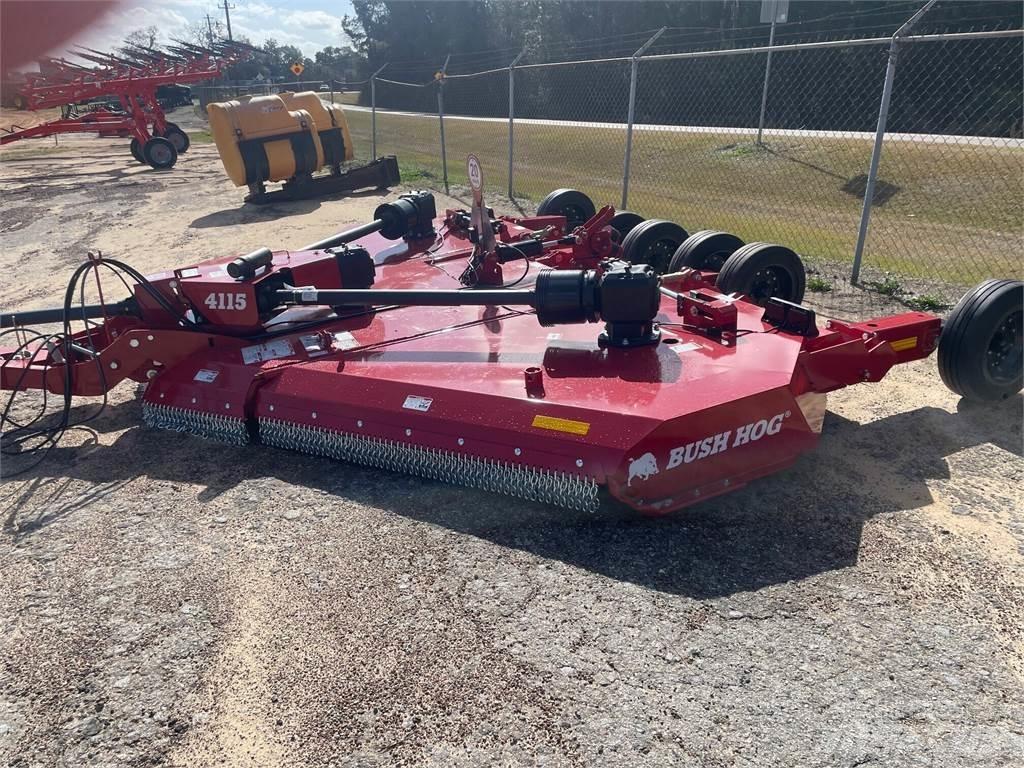Bush Hog 4115R Cortadores, moinhos e desenroladores de fardos