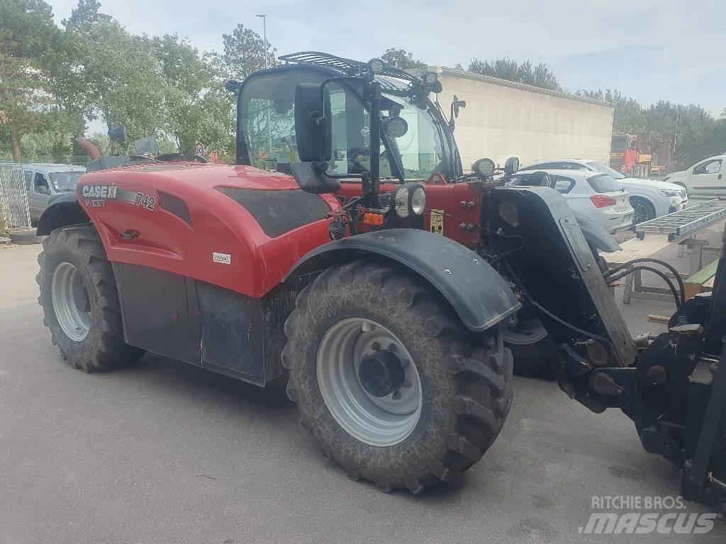 Case IH 742 Tratores Agrícolas usados