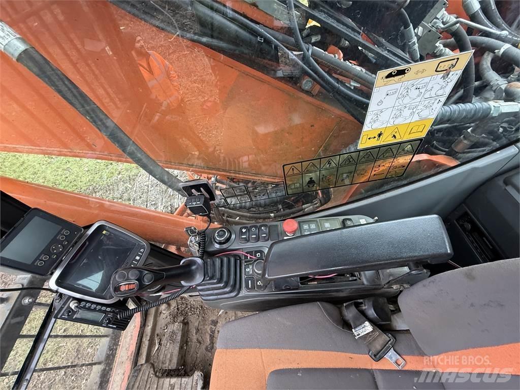 Doosan 225 Escavadoras florestais