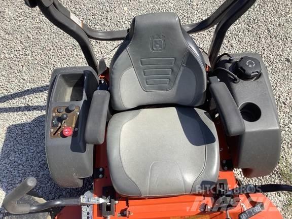 Husqvarna M-ZT Corta-Relvas Zero turn