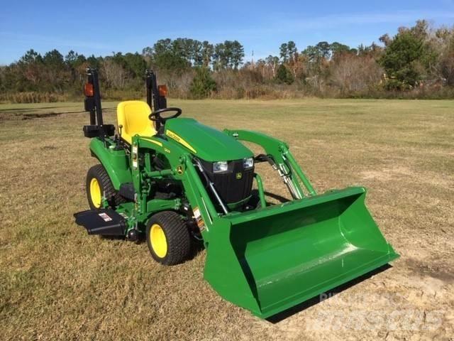 John Deere 1023E Tractores compactos