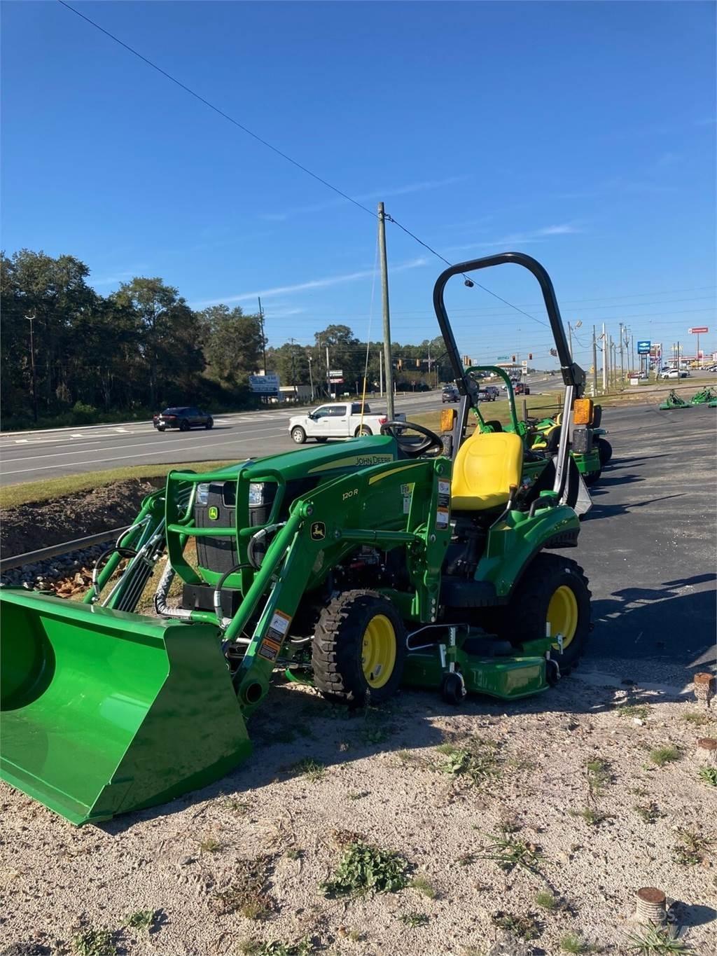 John Deere 1023E Tractores compactos