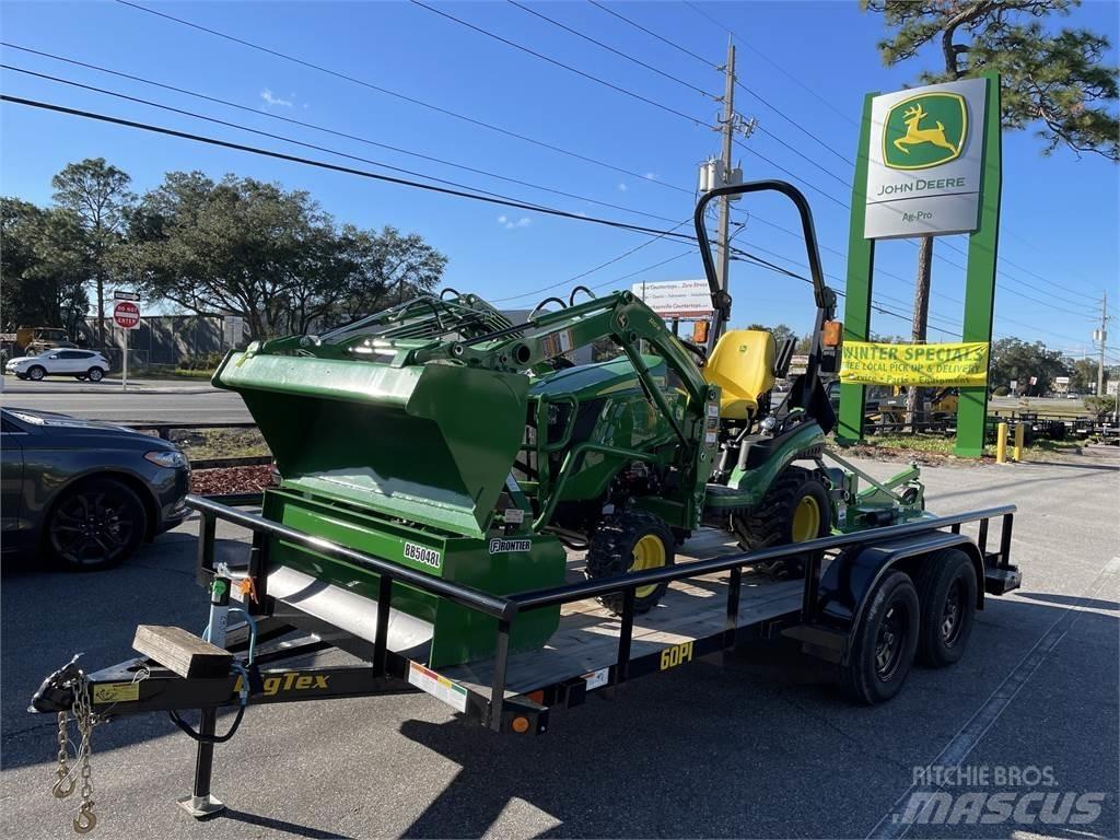John Deere 1025R Tractores compactos