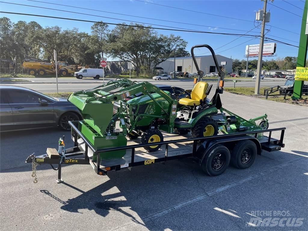 John Deere 1025R Tractores compactos
