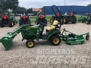 John Deere 1025R Tractores compactos