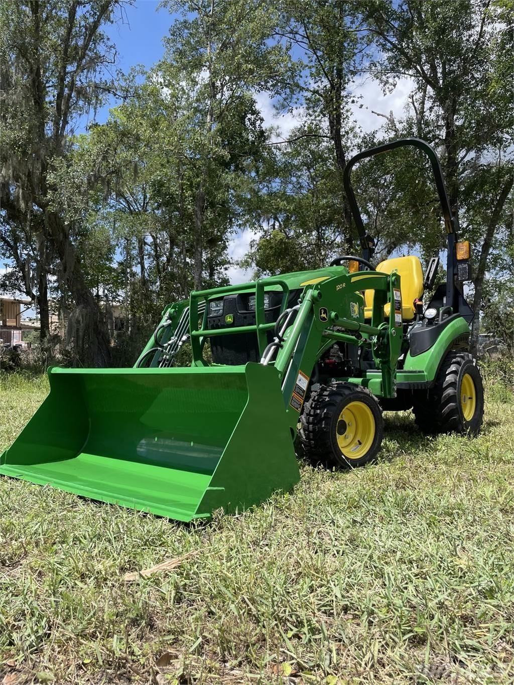 John Deere 1025R Tractores compactos