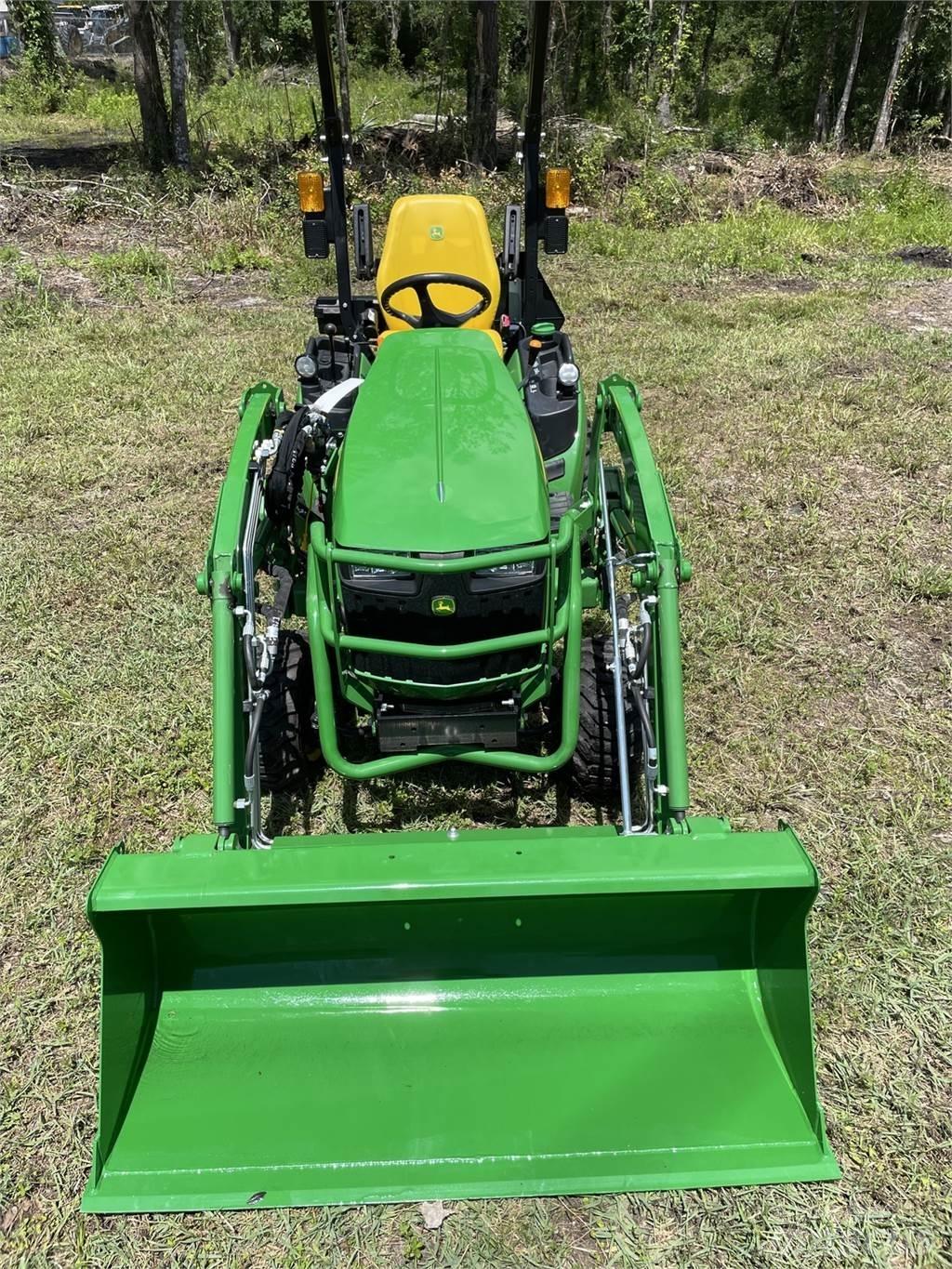 John Deere 1025R Tractores compactos