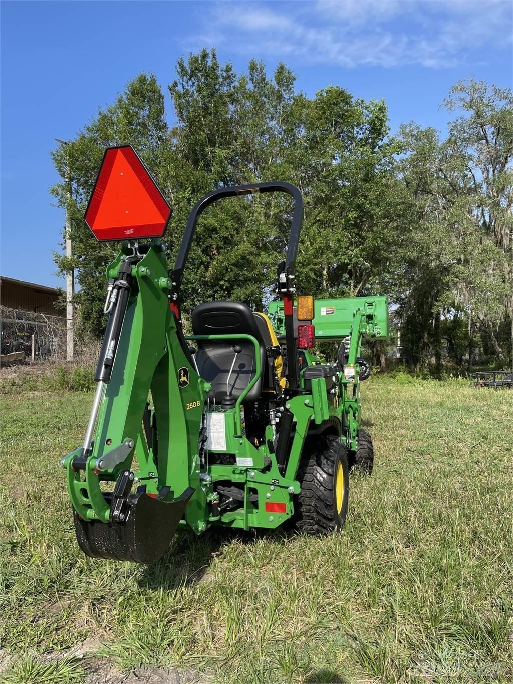 John Deere 1025R Tractores compactos