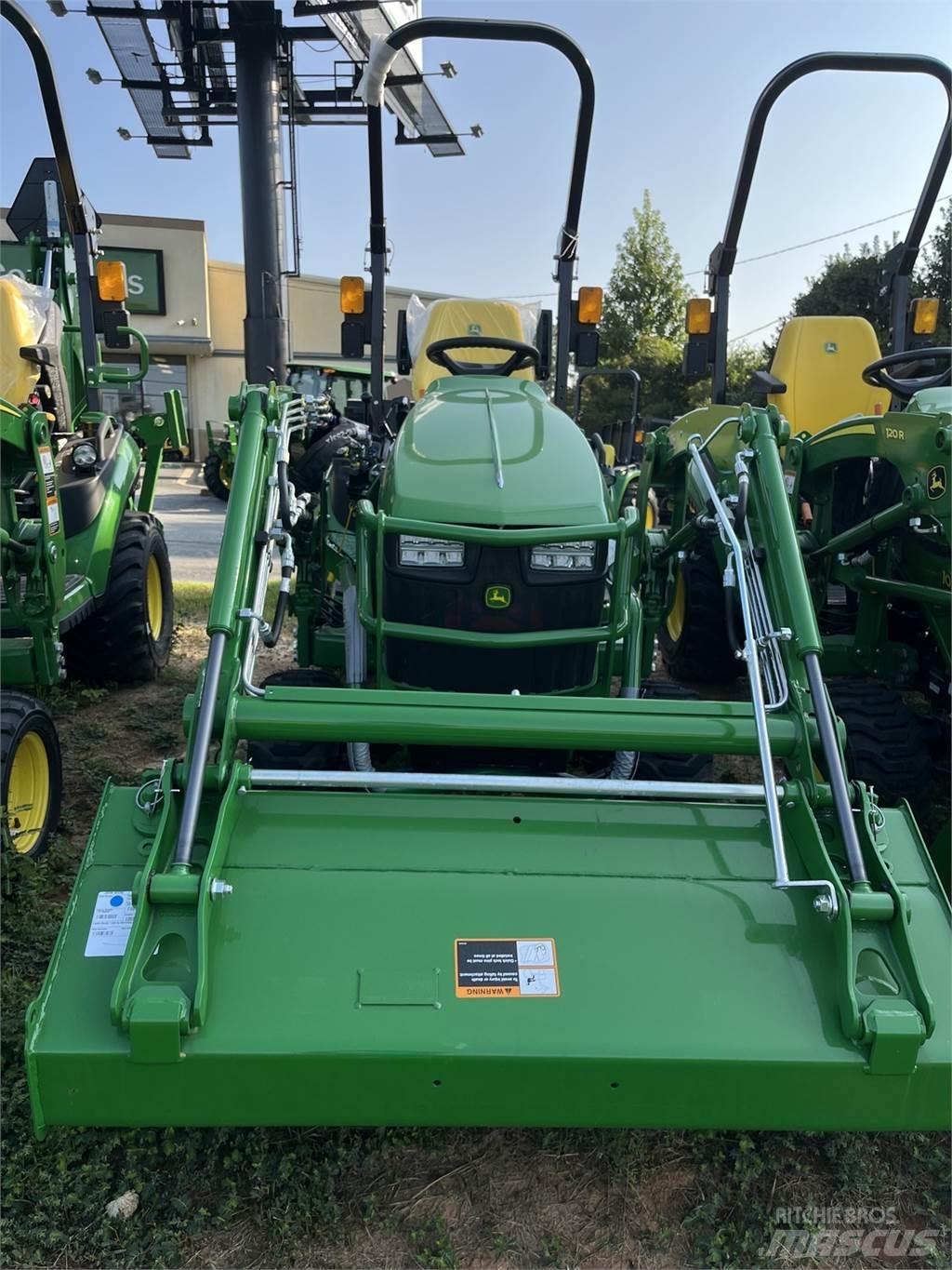 John Deere 1025R Tractores compactos