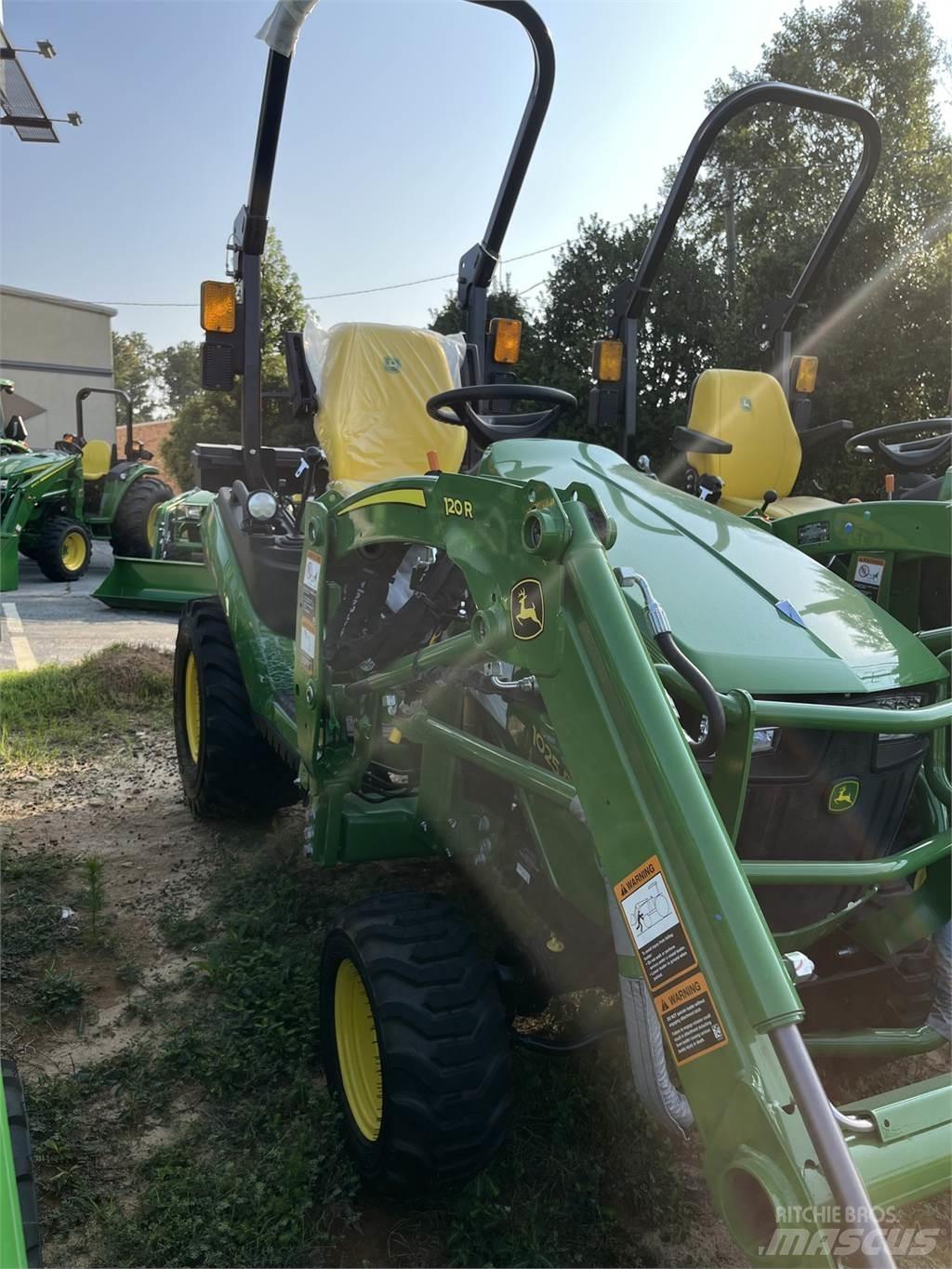 John Deere 1025R Tractores compactos