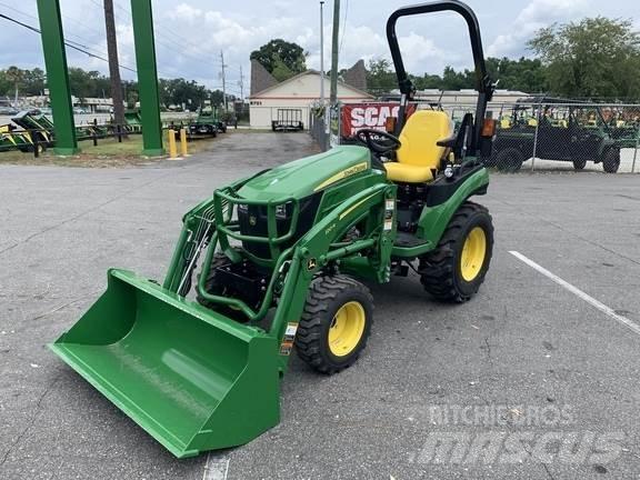 John Deere 2025R Tractores compactos