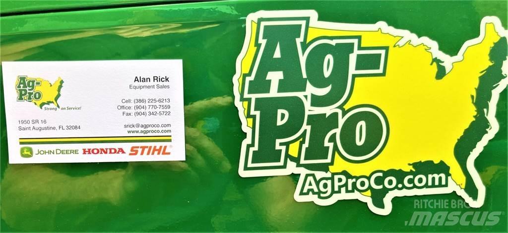 John Deere 2025R Tractores compactos