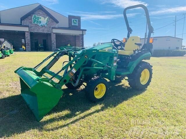 John Deere 2025R Tractores compactos