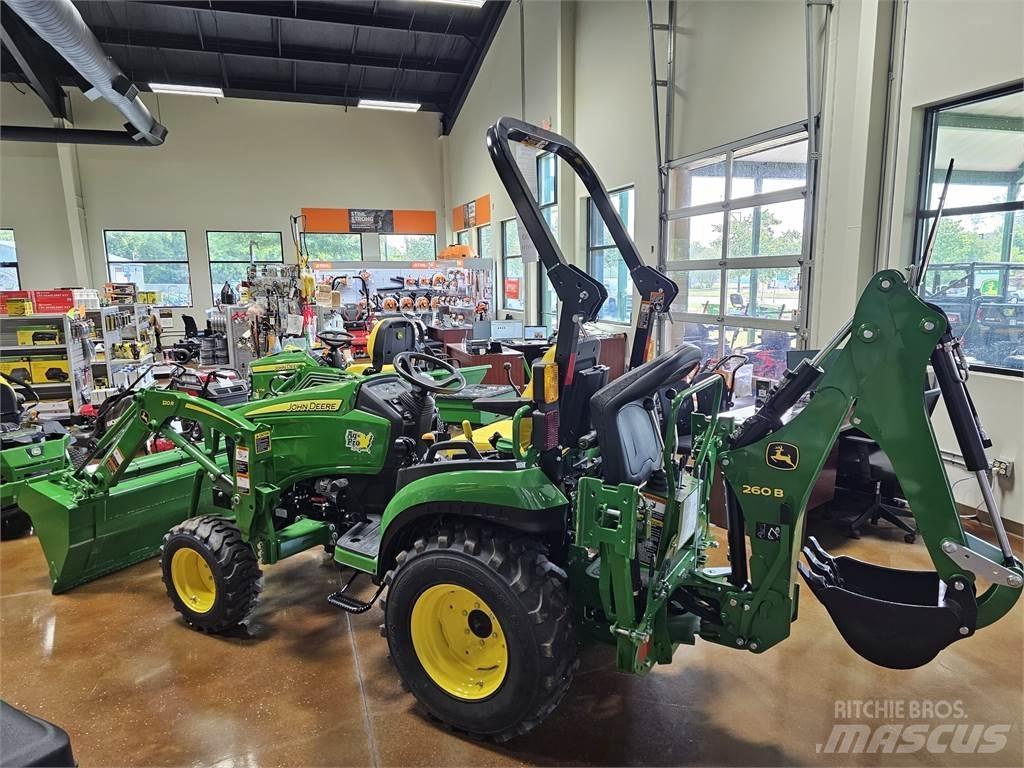 John Deere 2025R Tractores compactos