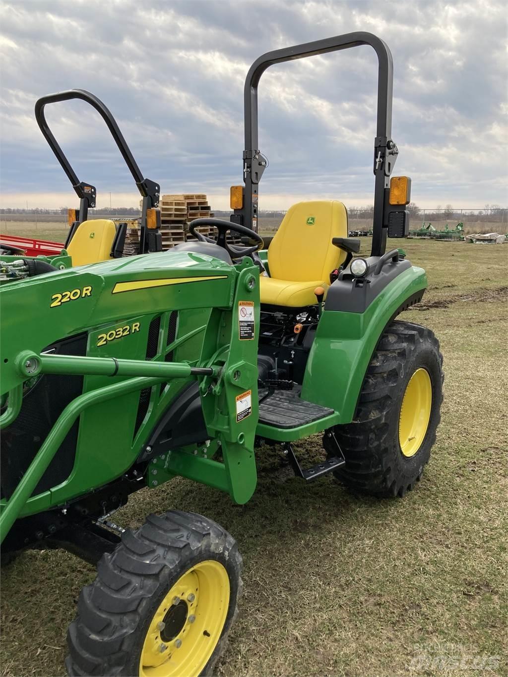John Deere 2032R Tractores compactos