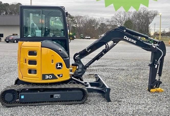 John Deere 30 P Mini Escavadoras <7t