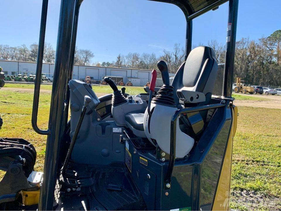 John Deere 30 P Mini Escavadoras <7t