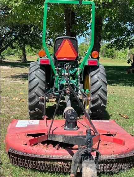 John Deere 3005 Tractores compactos