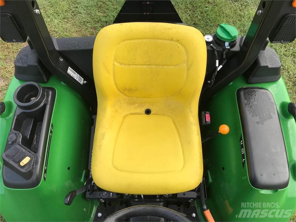 John Deere 3025E Tractores compactos