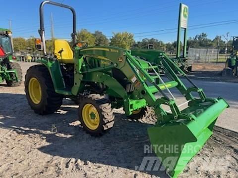 John Deere 3033R Tractores compactos