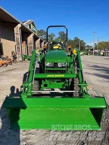 John Deere 3033R Tractores compactos