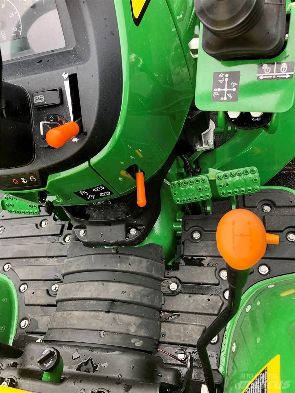 John Deere 3035D Tractores compactos