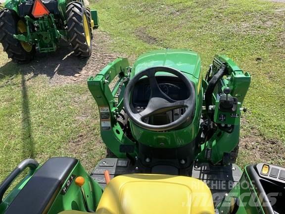 John Deere 3038E Compact tractors