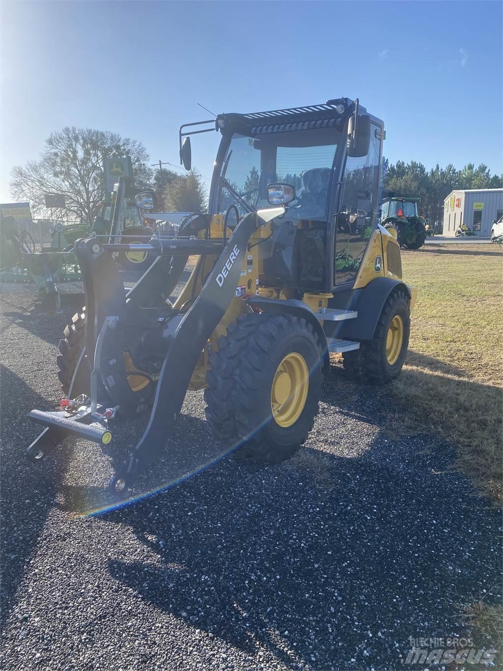 John Deere 304 G Mini carregadoras