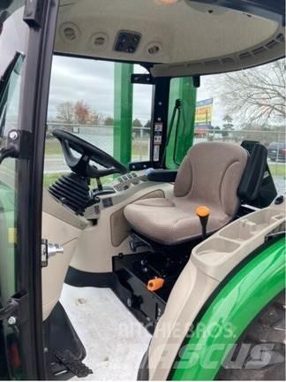John Deere 3046R Tratores Agrícolas usados
