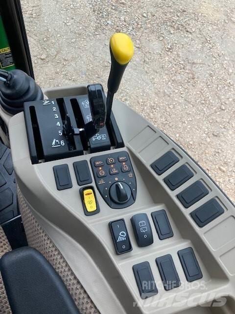 John Deere 3046R Tratores Agrícolas usados