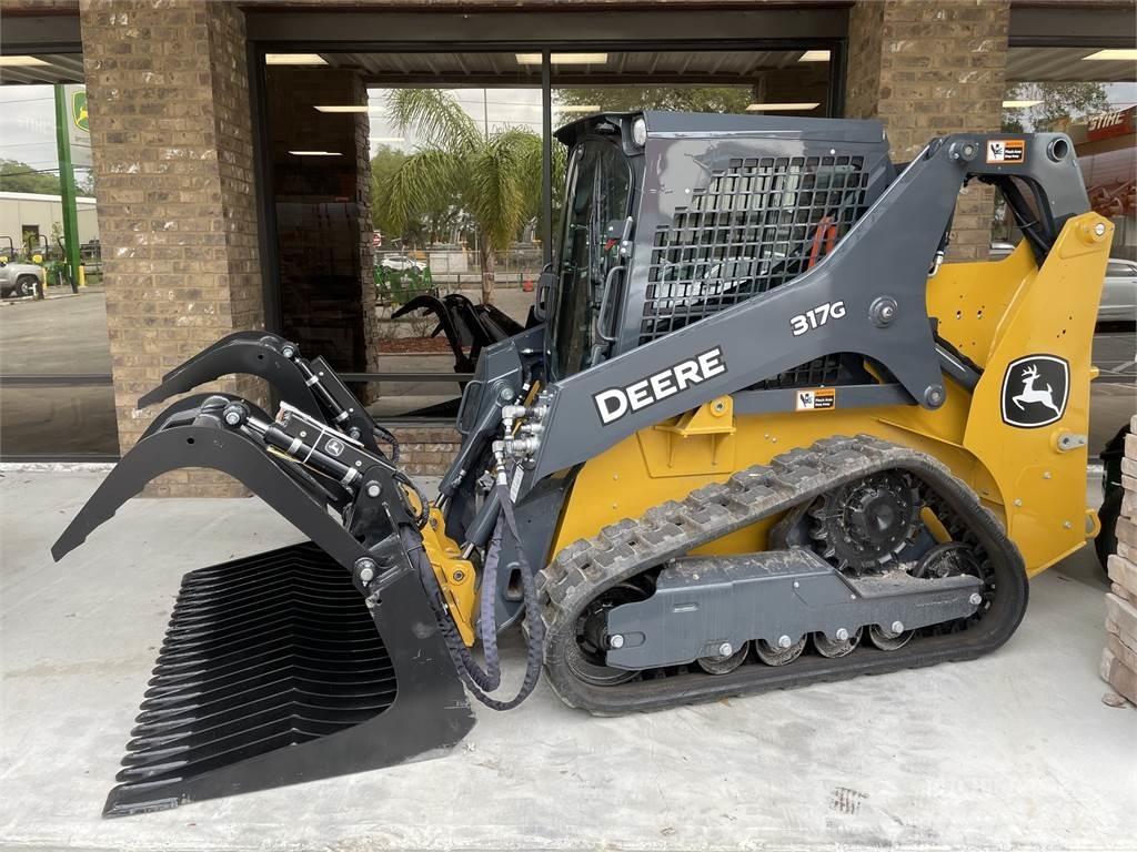 John Deere 317G Mini carregadoras