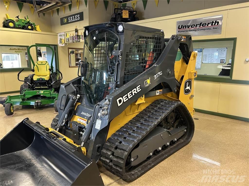 John Deere 317G Mini carregadoras