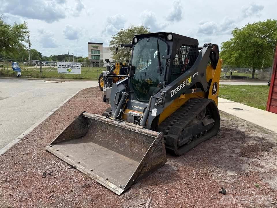 John Deere 317G Mini carregadoras