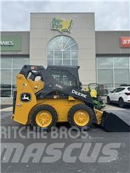 John Deere 318G Carregadoras de direcção deslizante